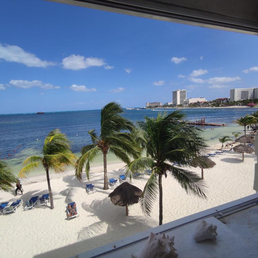 Bella Beach Condo Vacation 2 Bedrooms Канкун Екстериор снимка