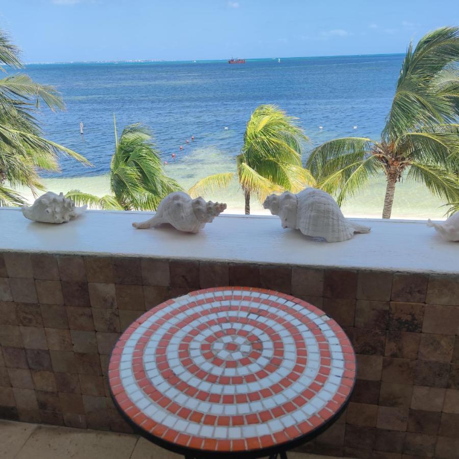 Bella Beach Condo Vacation 2 Bedrooms Канкун Екстериор снимка