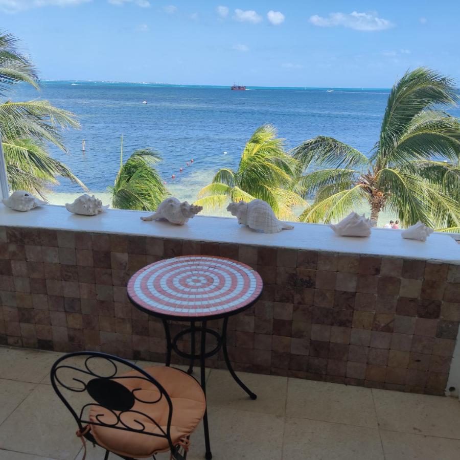 Bella Beach Condo Vacation 2 Bedrooms Канкун Екстериор снимка
