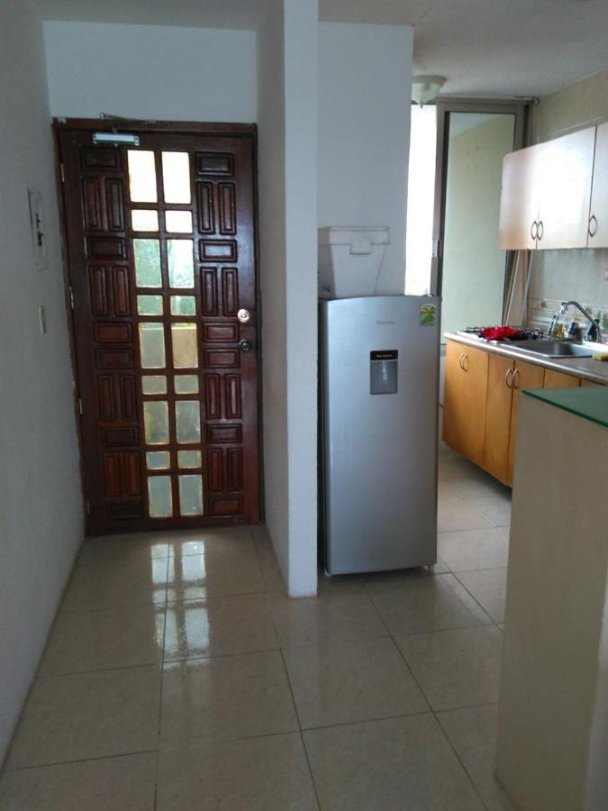 Bella Beach Condo Vacation 2 Bedrooms Канкун Екстериор снимка